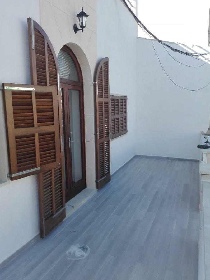 Sa Cala Beach House 卡拉菲格拉 外观 照片