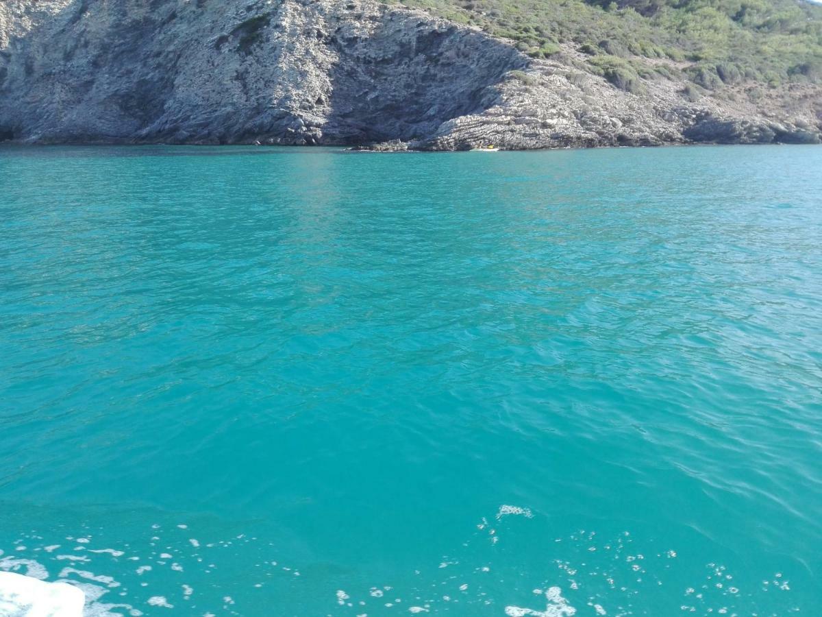 Sa Cala Beach House 卡拉菲格拉 外观 照片
