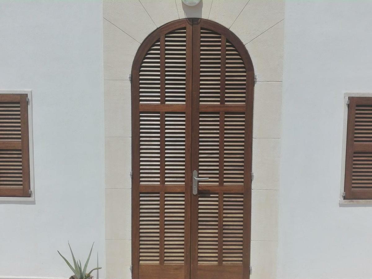 Sa Cala Beach House 卡拉菲格拉 外观 照片